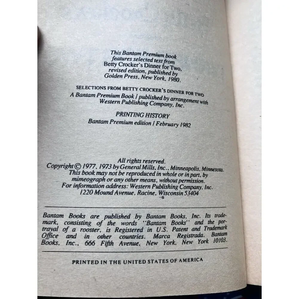 Selections from Betty Crocker's Dinner for Two Cookbook Recipes 1982 Pocket Size